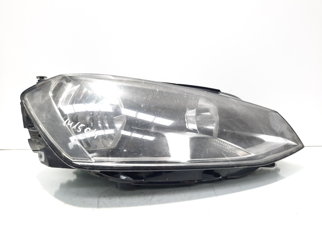 Far dreapta, VW Golf 7 (5G) vol pe dr (id:620049)