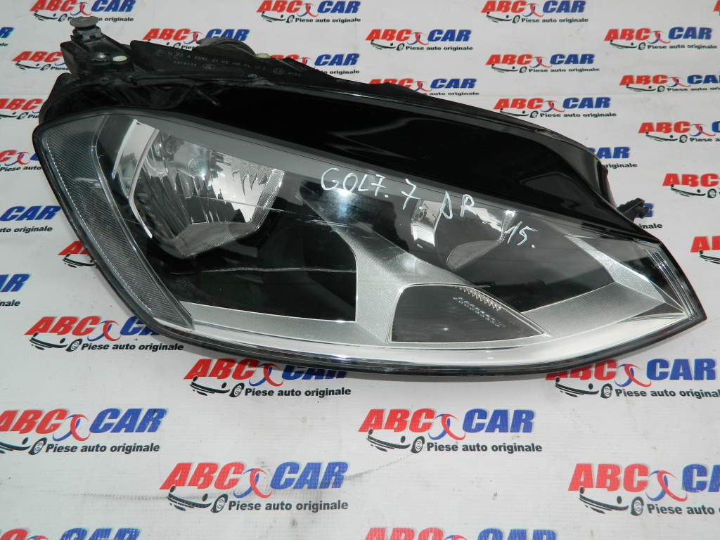 Far dreapta VW Golf 7 cod: 5G1941006 model 2015