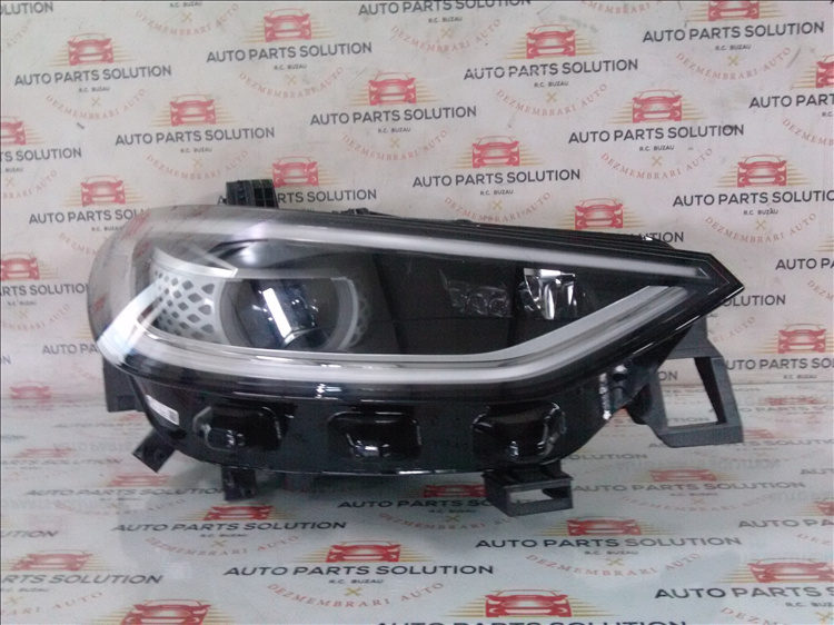 Far dreapta VW ID 3 an fabr. 2021
