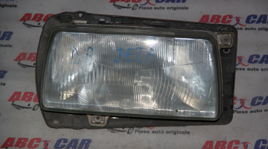 Far dreapta VW Jetta A2 1984-1992 cod: 302-129050