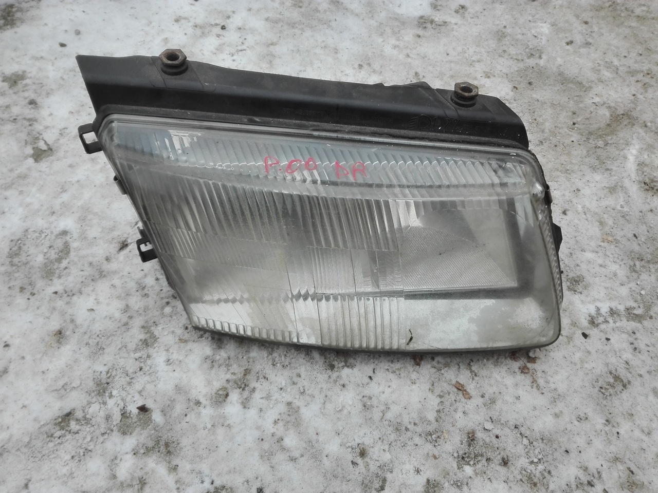 Far Dreapta  Vw Passat B5 Din ani 1997 2001