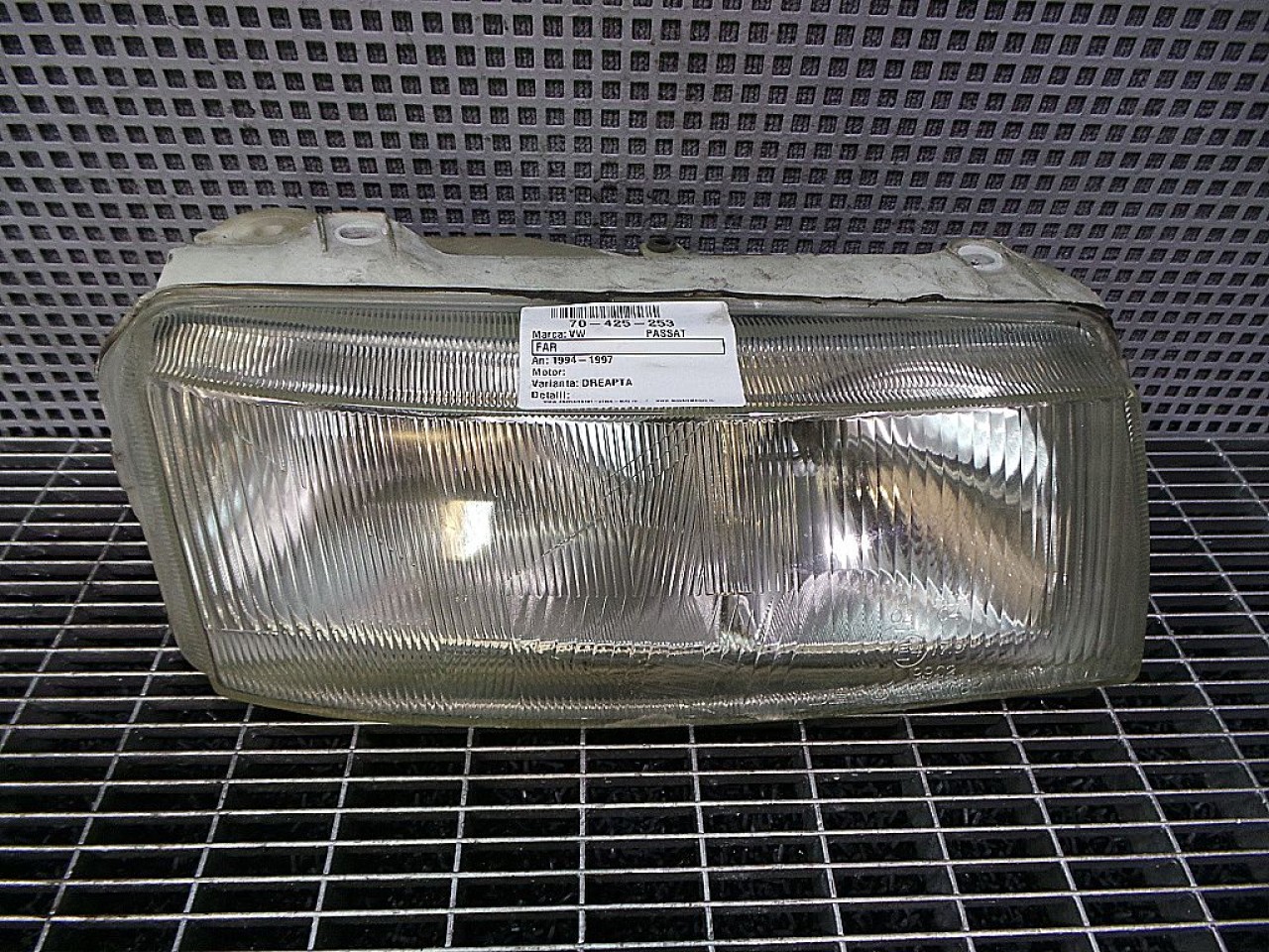 FAR DREAPTA VW PASSAT PASSAT - - (1994 1997)