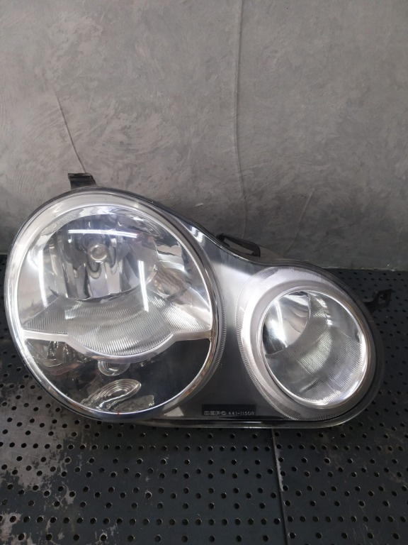 Far dreapta vw polo 9n 4411150r