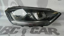 Far dreapta VW Sportsvan cu xenon si led