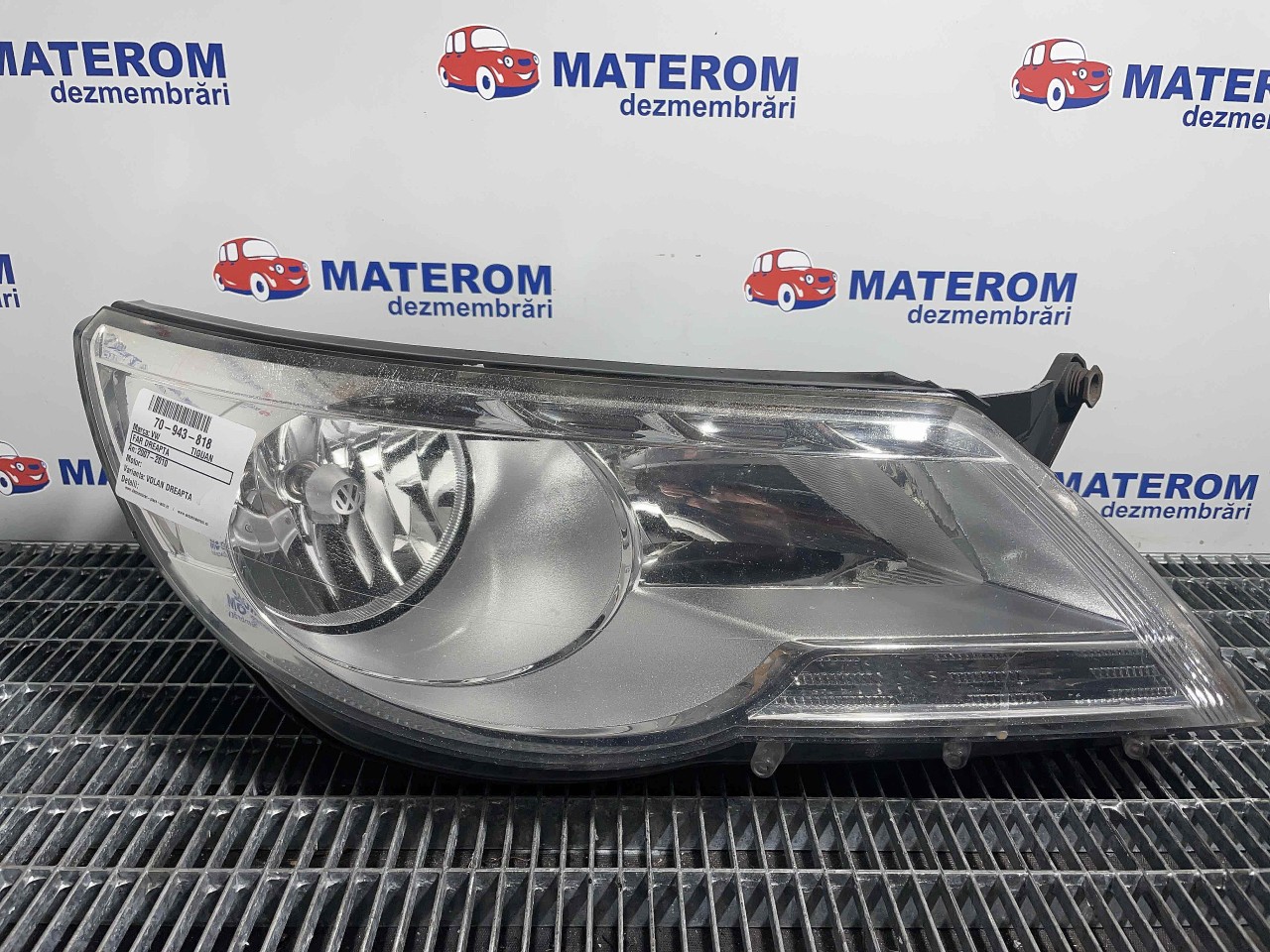 FAR DREAPTA VW TIGUAN - - (2007 2010)