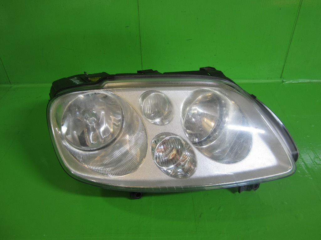 FAR DREAPTA VW TOURAN FAB. 2003 - 2015 