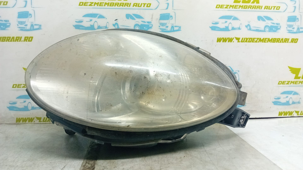 Far dreapta xenon 263448-02 Mercedes-Benz R-Class W251 [2005 - 2010]