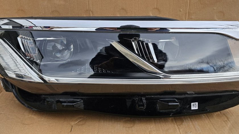 Far dreapta Xenon LED Vw Touareg CR 2018 2019 2020 2021