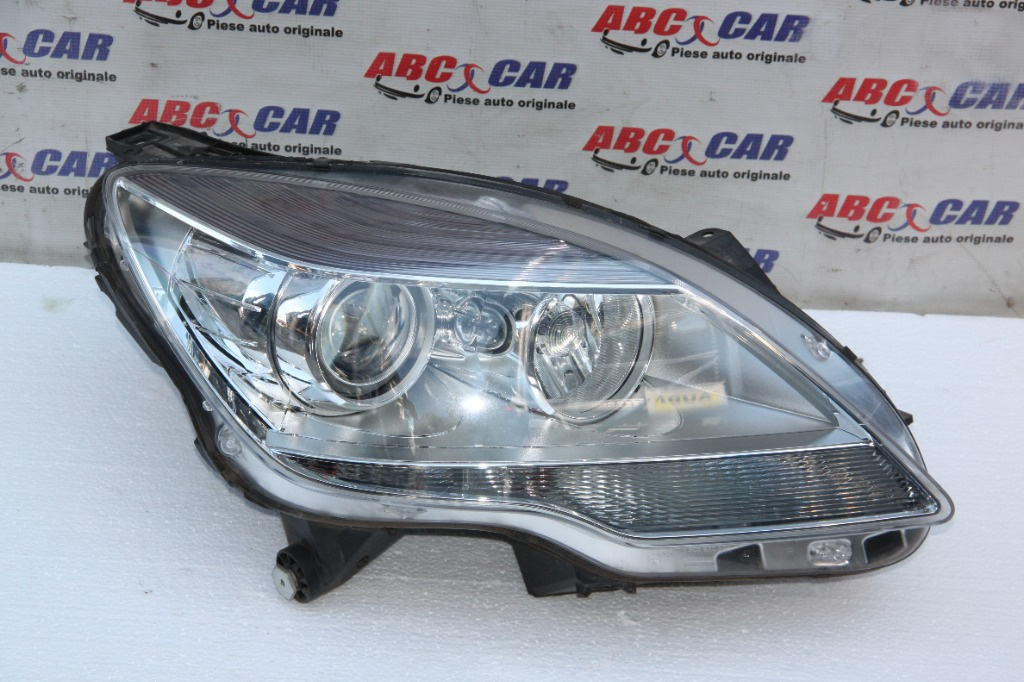 Far dreapta xenon Mercedes R-Class W251 facelift 2011-2017 A2518206861