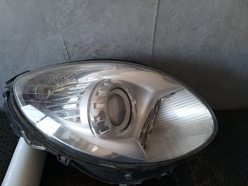 Far dreapta xenon mercedes r class w251 a2518260291kz 26345000r