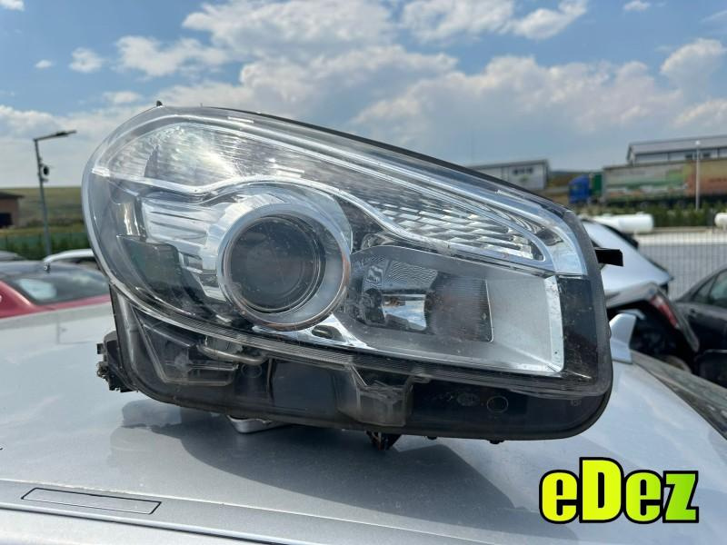 Far dreapta xenon Nissan Qashqai plus 2 facelift (2010-2014) 26010-BR63A