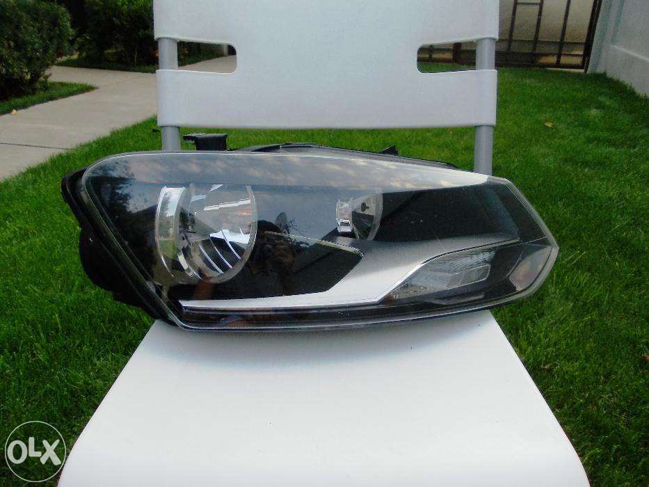 Far drepta VW Polo 6r1 model 2009-2012