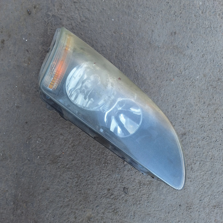 Far Ford Focus Mk 2 2005-2010 Dreapta M5X13N060A, M5113N060A, 4M5X13K198Aa, 10178, 10179