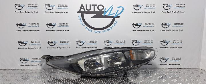 Far halogen dreapta Ford Fiesta 6 2008-2012 MK7
