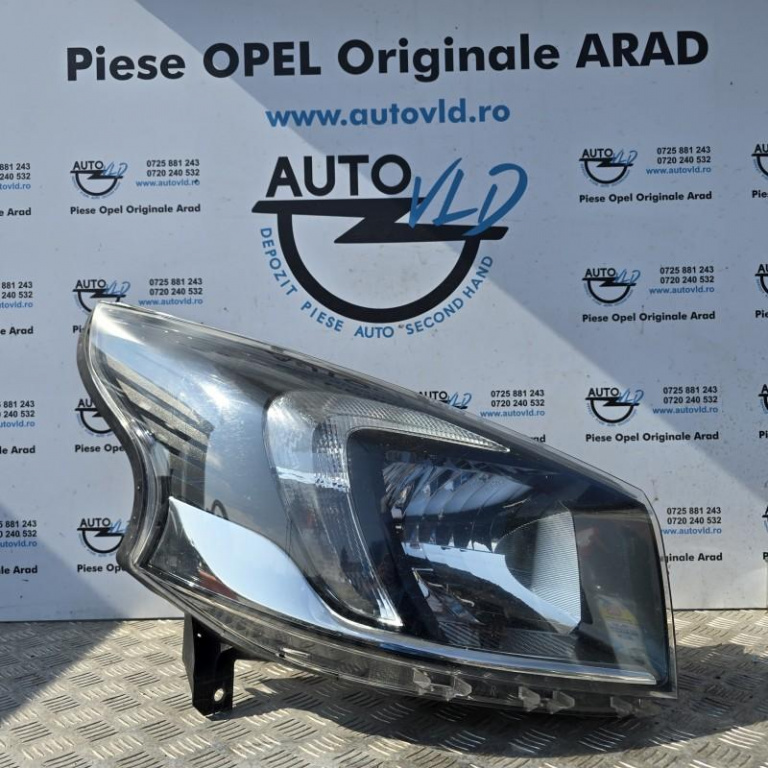 Far halogen dreapta Renault Trafic 3 2014->