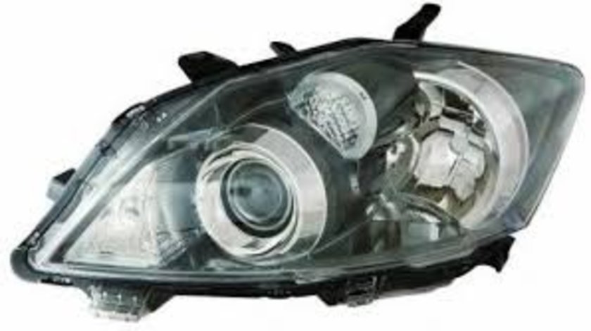 Far halogen dreapta Toyota Auris 2010/2013