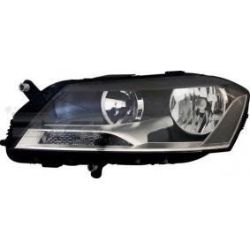 Far halogen dreapta VW Passat 11/15
