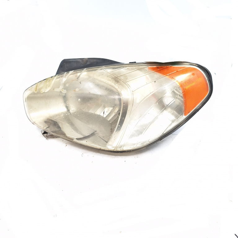 Far Hyundai Accent 3 (Mc) 2005-2010 Stanga Volan Pe Stanga Lhd 921011E0Xx, 92101-1E0Xx Hyundai
