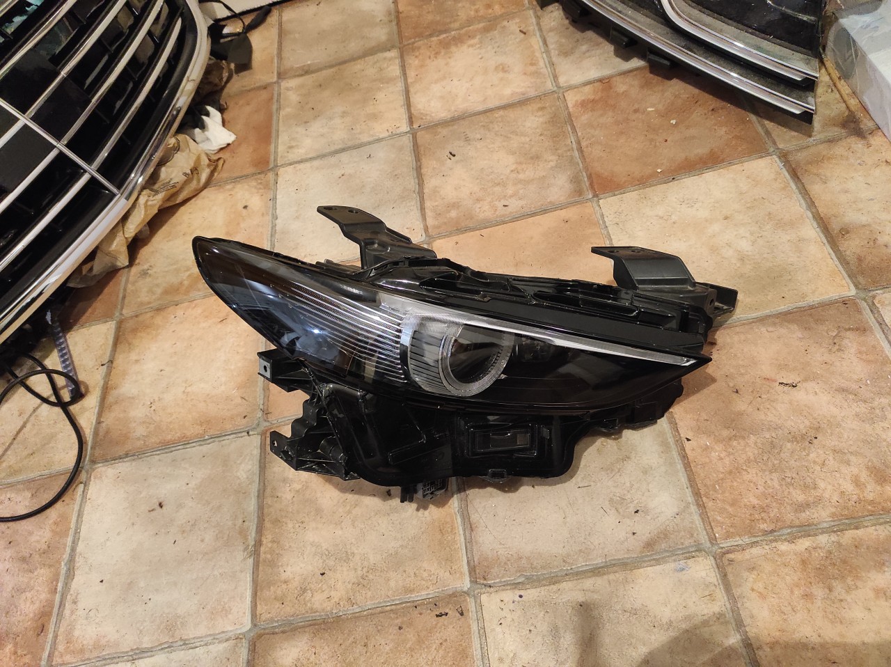 Far led dreapta Mazda 3 (2019-2023) cod BCJH-51030