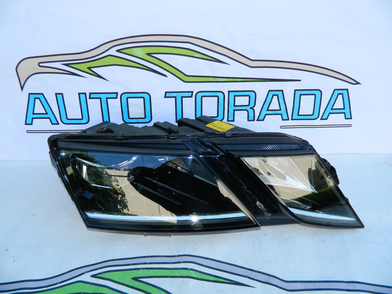 Far LED dreapta Skoda Octavia 3 Facelift 2016-2020 cod 5E1941016D