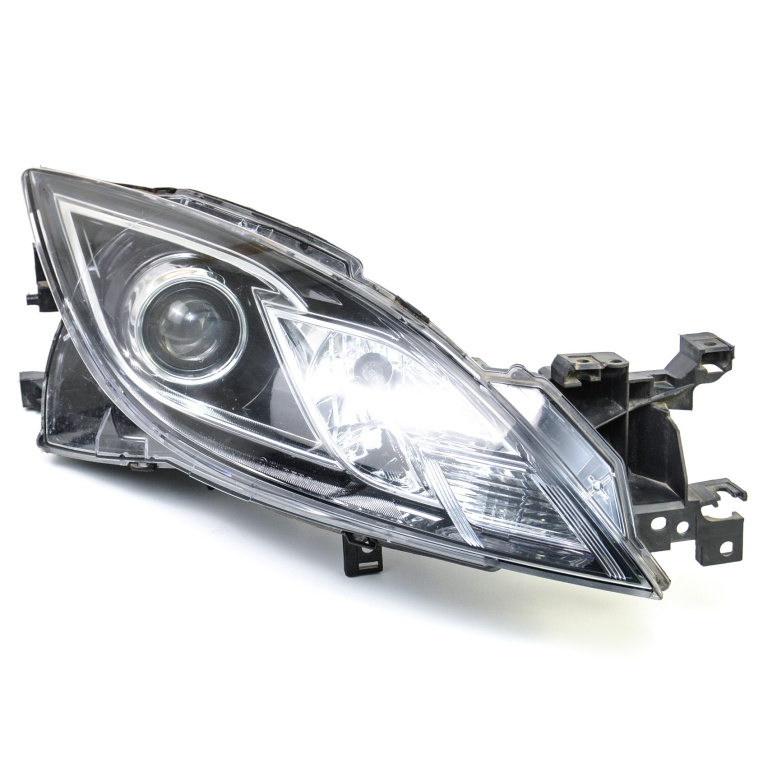 Far Mazda 6 (Gh) 2007-2012 2.2 Mzr-Cd R2Aa Motorina Dreapta Volan Pe Stanga Lhd 216-1155R, Gdk1510K0A, Gdk1-51-0K0C, 2161155R, Gdk1510K0C