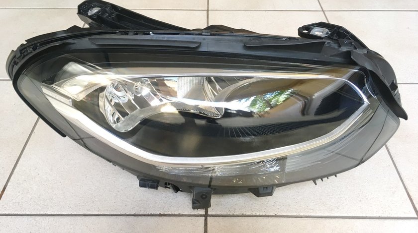 Far Mercedes B-Klasse W246 ( dupa 2011 ) A2468205461 / A246 820 54 61