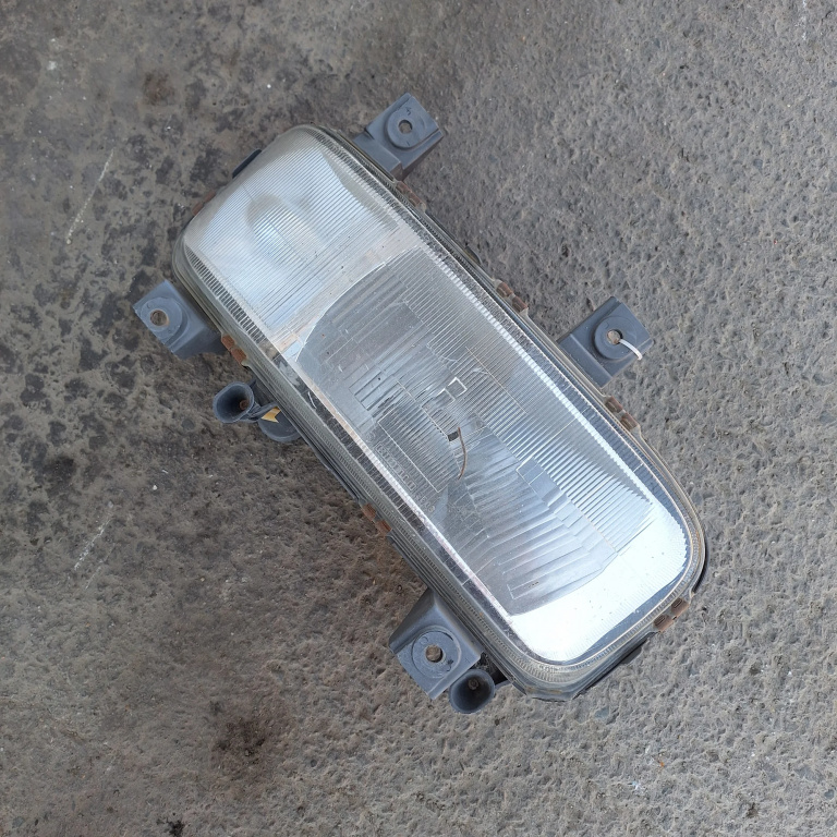 Far Mercedes-Benz Atego 1998-2004 815 F Om 904.922 Motorina Dreapta 38000748, Dr38000748