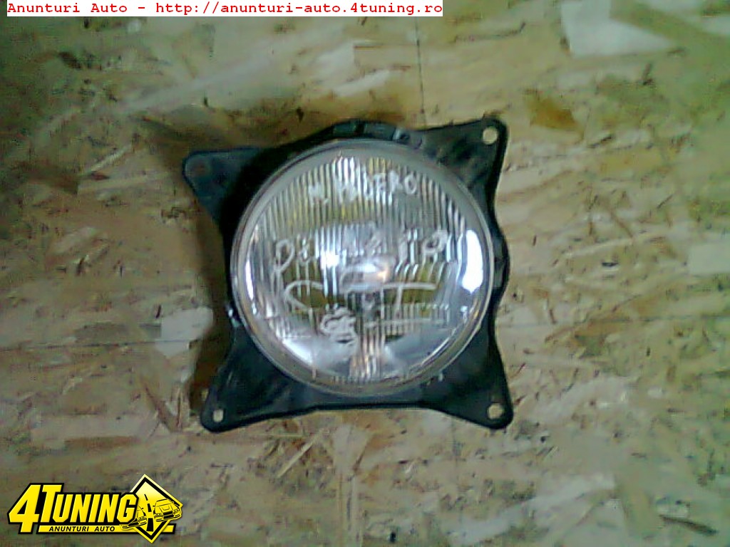 Far Mitsubishi Pajero
