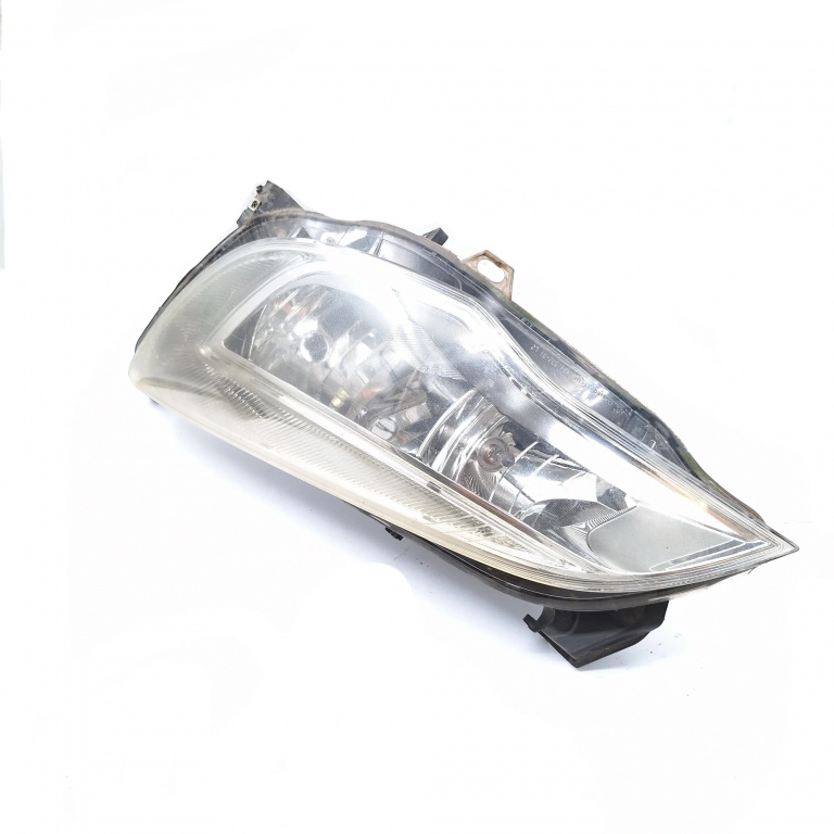 Far Opel Astra J 2009-2015 1.7 Cdti A 17 Dtj Motorina Stanga 13253646, 1Eg01001101, 17157101, 17157103 Hella