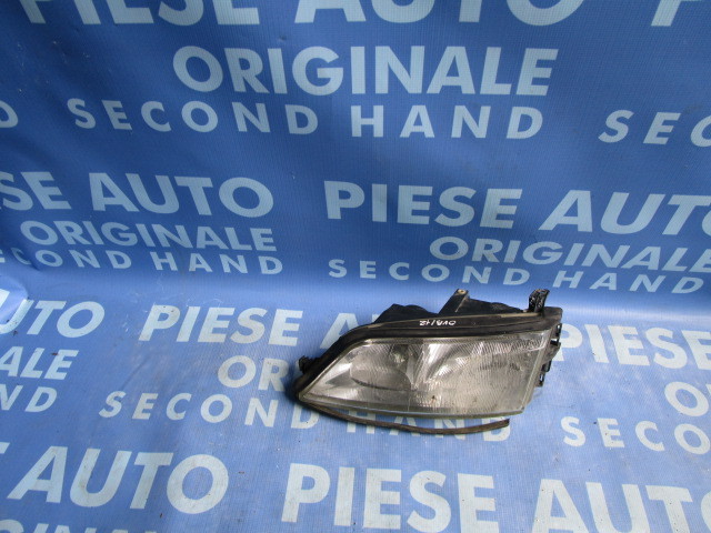 Far Opel Vectra B ;  88201726 (ureche rupta)