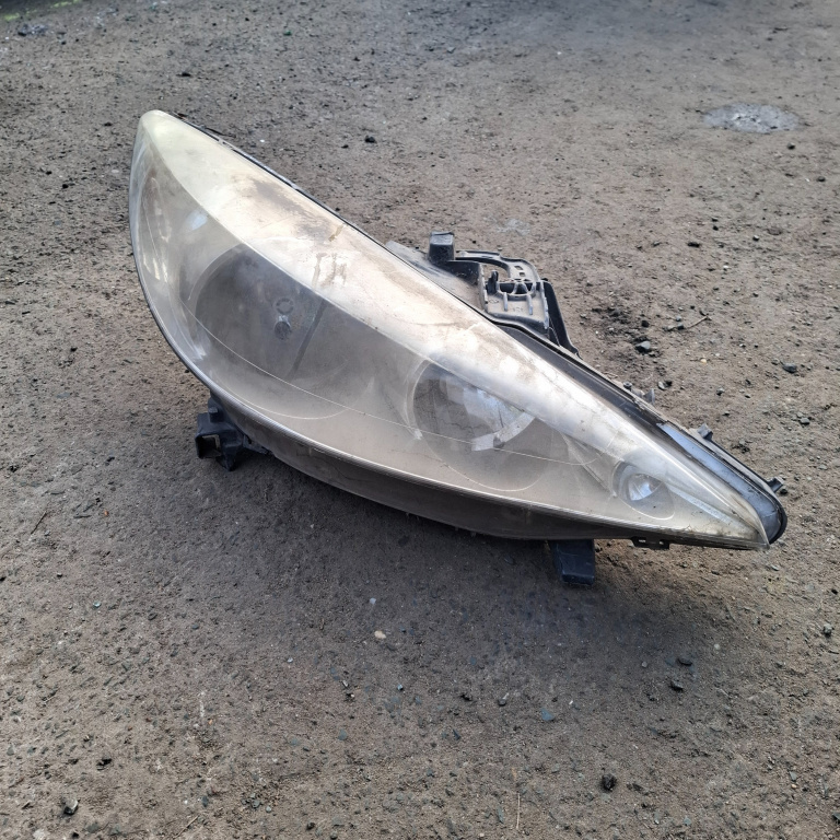 Far Peugeot 207 2006-2014 Dreapta Volan Pe Stanga Lhd E205703, E205705, E205702, 00Hcrpl, E205704, 69045709, 2002A011A Valeo