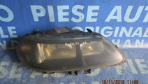 Far Renault Laguna 1999;  7700420129