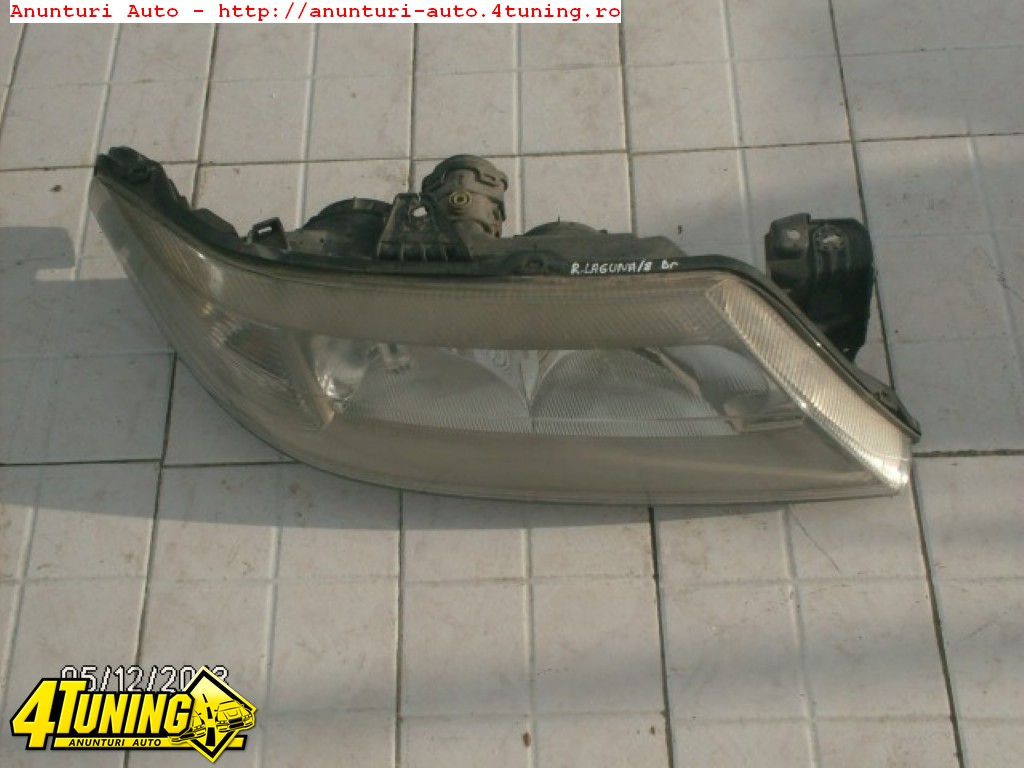 Far Renault Laguna 2001 (xenon)