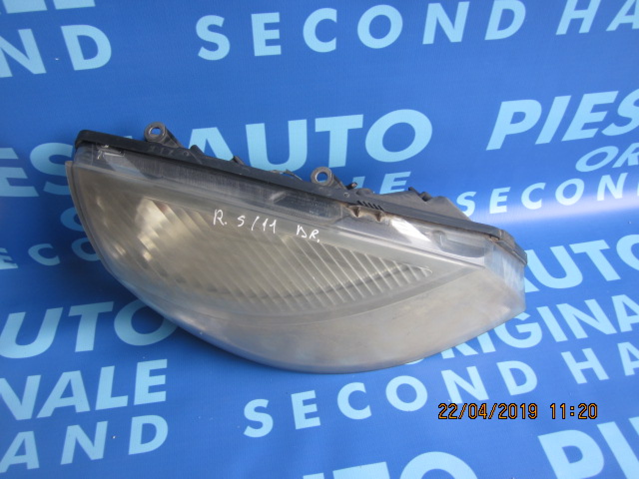 Far Renault Scenic; 15810400 RE