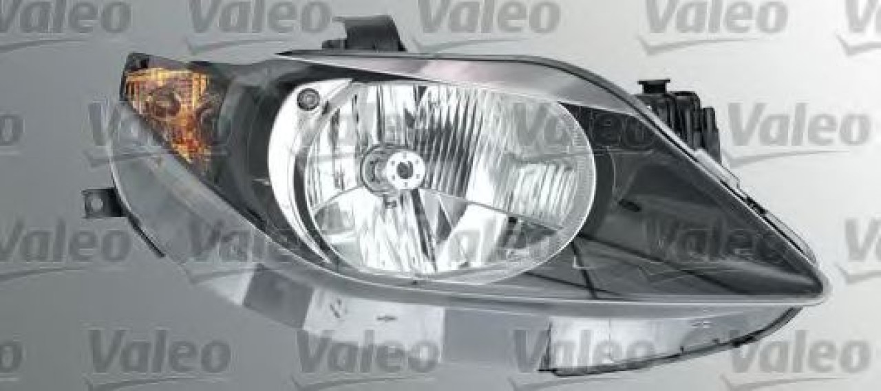 Far SEAT IBIZA V SPORTCOUPE (6J1, 6P5) (2008 - 2016) VALEO 043812 piesa NOUA