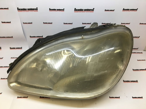FAR + semnalizare BOSCH MERCEDES-BENZ W220 A 220 820 01 61 / A2208200161 / 0301153001A 220 820 01 61...