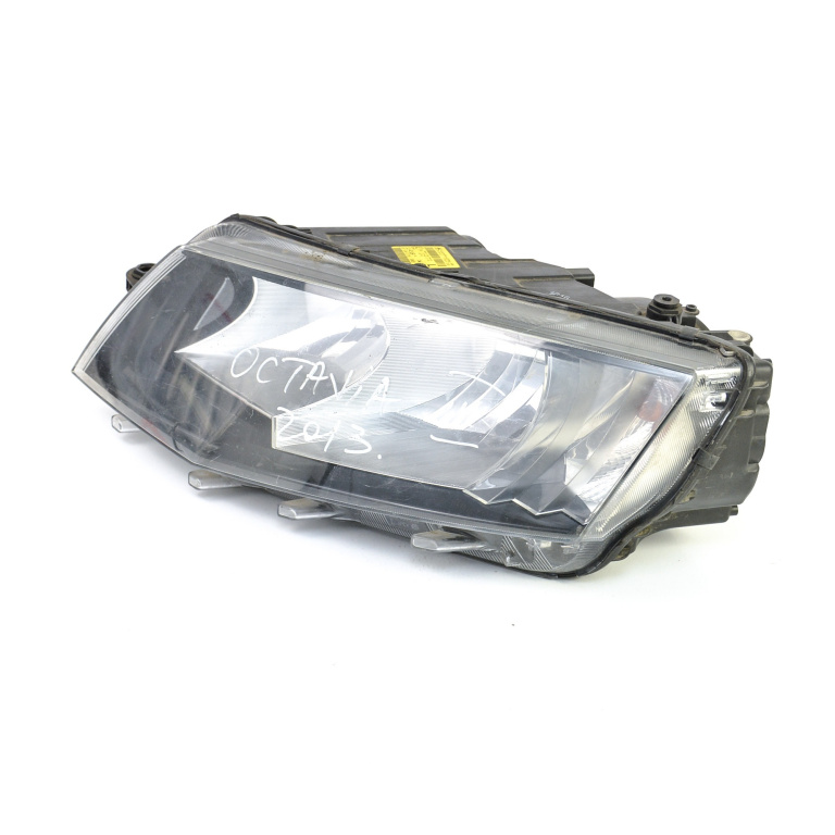 Far Skoda Octavia 3 (5E) 2012-2020 Stanga Volan Pe Stanga Lhd 5E1941015, 5E1 941 015