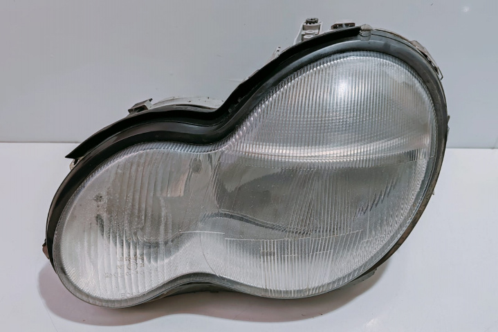 Far Stanga 1305235663 Mercedes-Benz C-Class W203/S203/CL203 [2000 - 2004]
