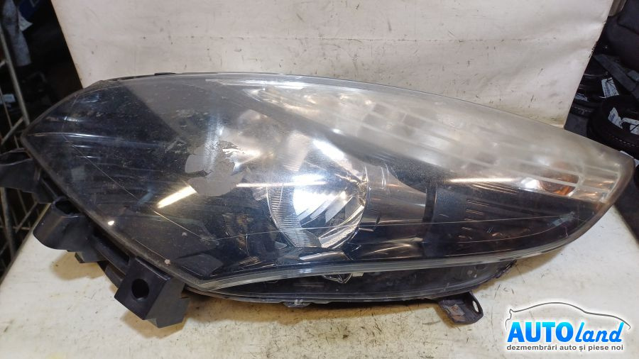 Far Stanga 260600024r Putin Matuit Renault SCENIC III JZ0/1 2009
