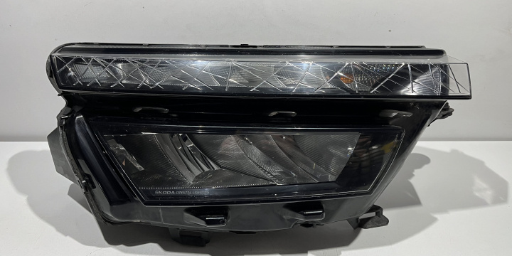 Far stanga 658941020 Skoda Kamiq