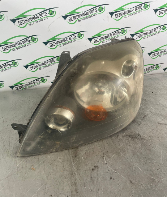 Far stanga 6S61 13W030 BD BBB Ford Fiesta 5 [2001 - 2007] Hatchback 5-usi 1.3 MT (60 hp)