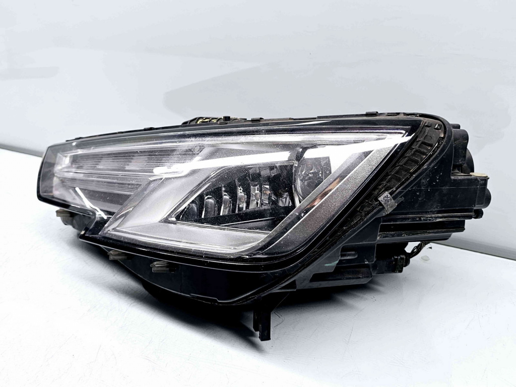 Far stanga Audi A4 (8W2, B9) [Fabr 2015-2023] 8W0941005A