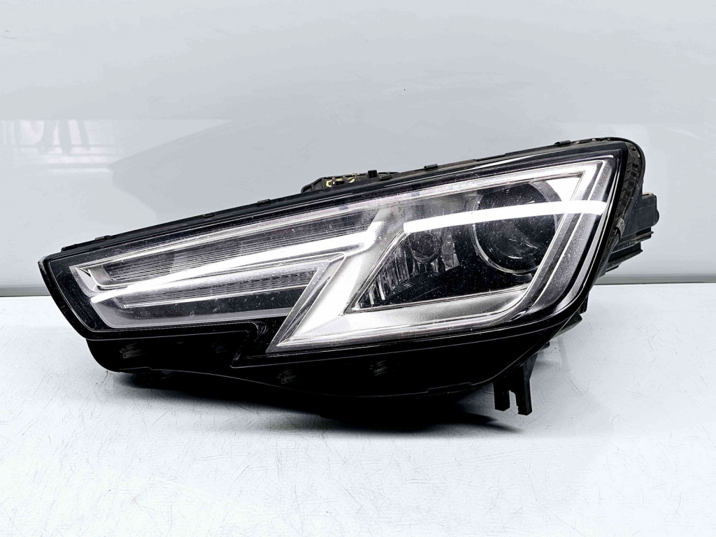 Far stanga Audi A4 (8W2, B9) [Fabr 2015-2023] 8W0941005A