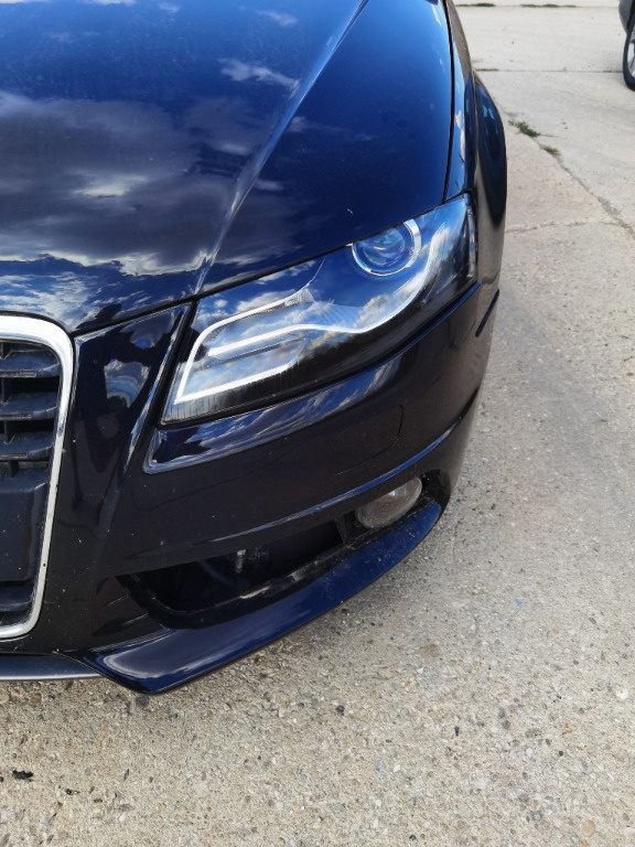 Far stanga Audi A4 B8 2008 2.0 TDI S line