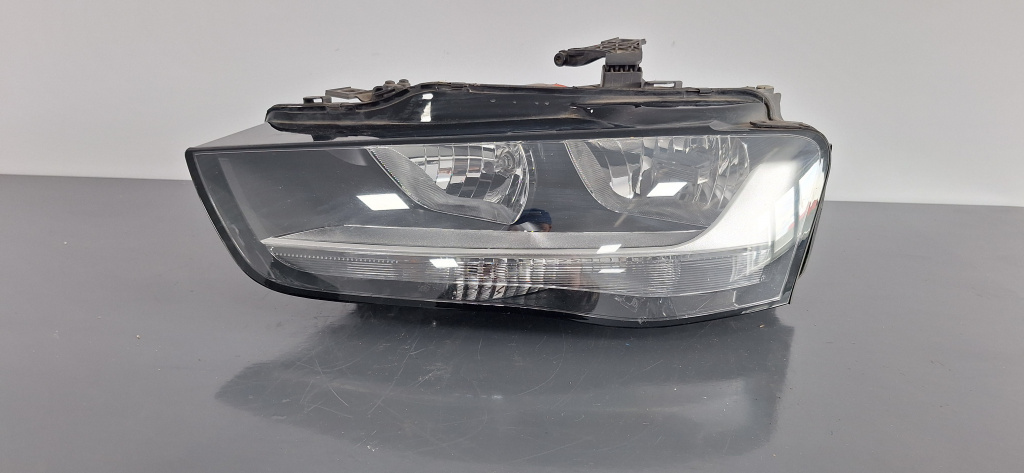Far stanga Audi A4 facelift (2011-2015) [B8] 2.0 Motorina 2014, FACELIFT / CU HALOGEN / VOLAN DREAPTA