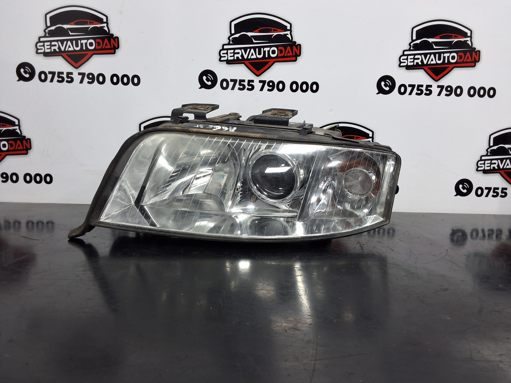 Far stanga Audi A6 (1997-2004) [4B, C5] 1.9 Motorina 2004, - / CU LUPA