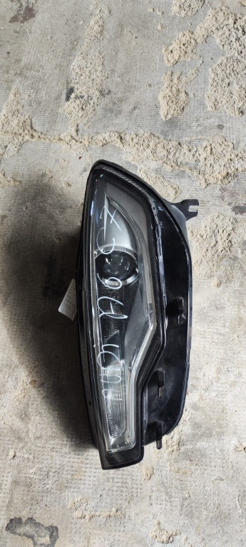 Far stanga Audi A6 C7 an 2016 2017 2018 2019