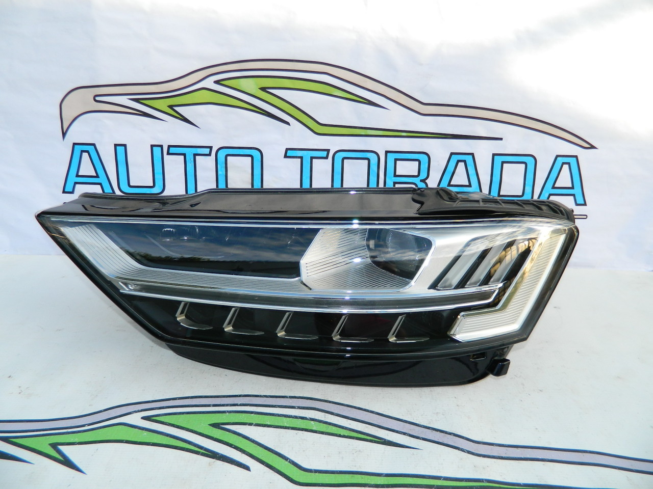 Far stanga Audi A8,S8 LED Matrix model 2018-2020 cod 4N0941035