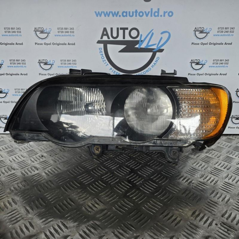 Far stanga bec BMW X5 1999-2006 E53