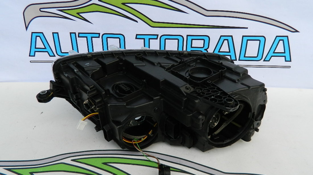Far stanga bi-xenon Skoda Octavia 3 model 2011-2015 cod 5E1941015A
